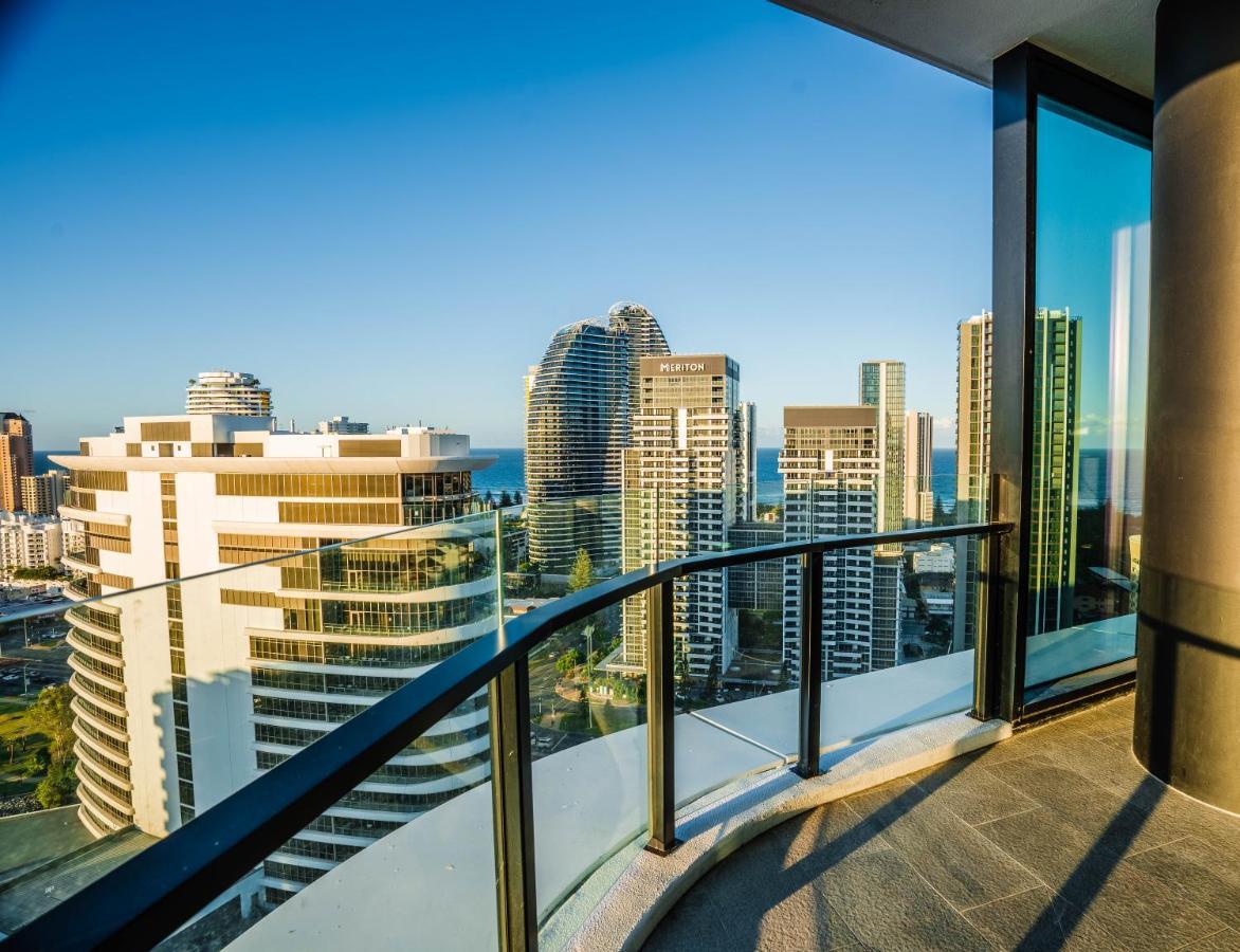 2 Bedroom Luxurious Family Apartment Next To Pacific Fair - Broadbeach Gold Coast Gc22 Extérieur photo