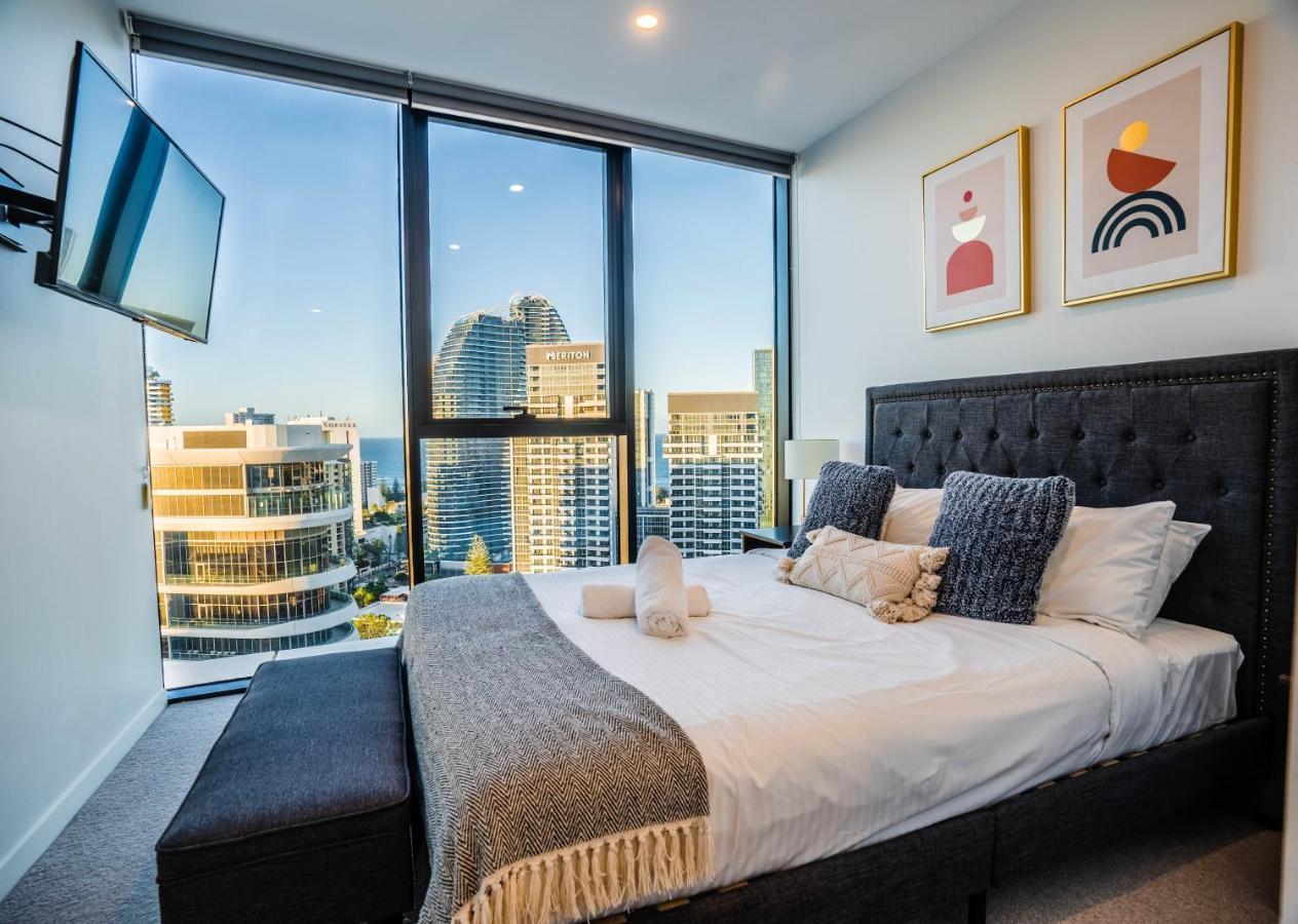 2 Bedroom Luxurious Family Apartment Next To Pacific Fair - Broadbeach Gold Coast Gc22 Extérieur photo